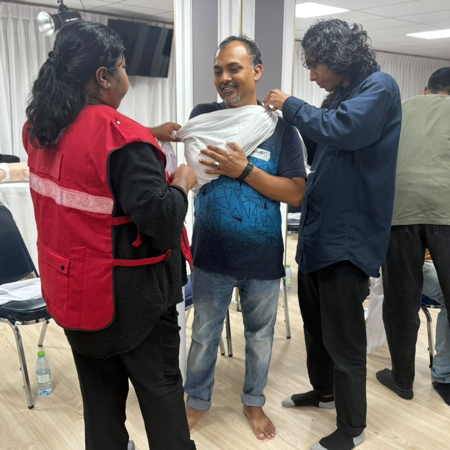 MRC Malé City Unit Adds 24 Trained First Aiders to Its Volunteer Network